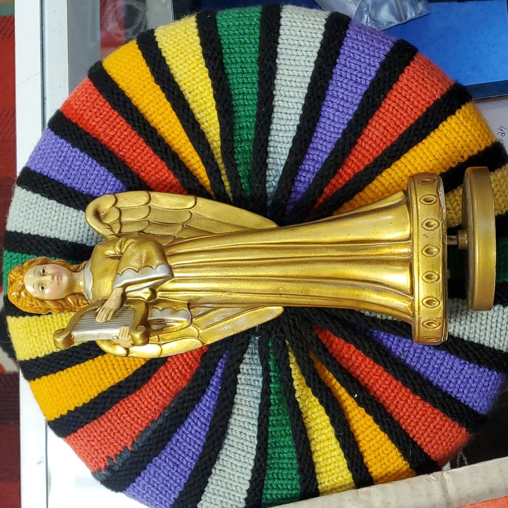 Vintage a Santa creation musical angel